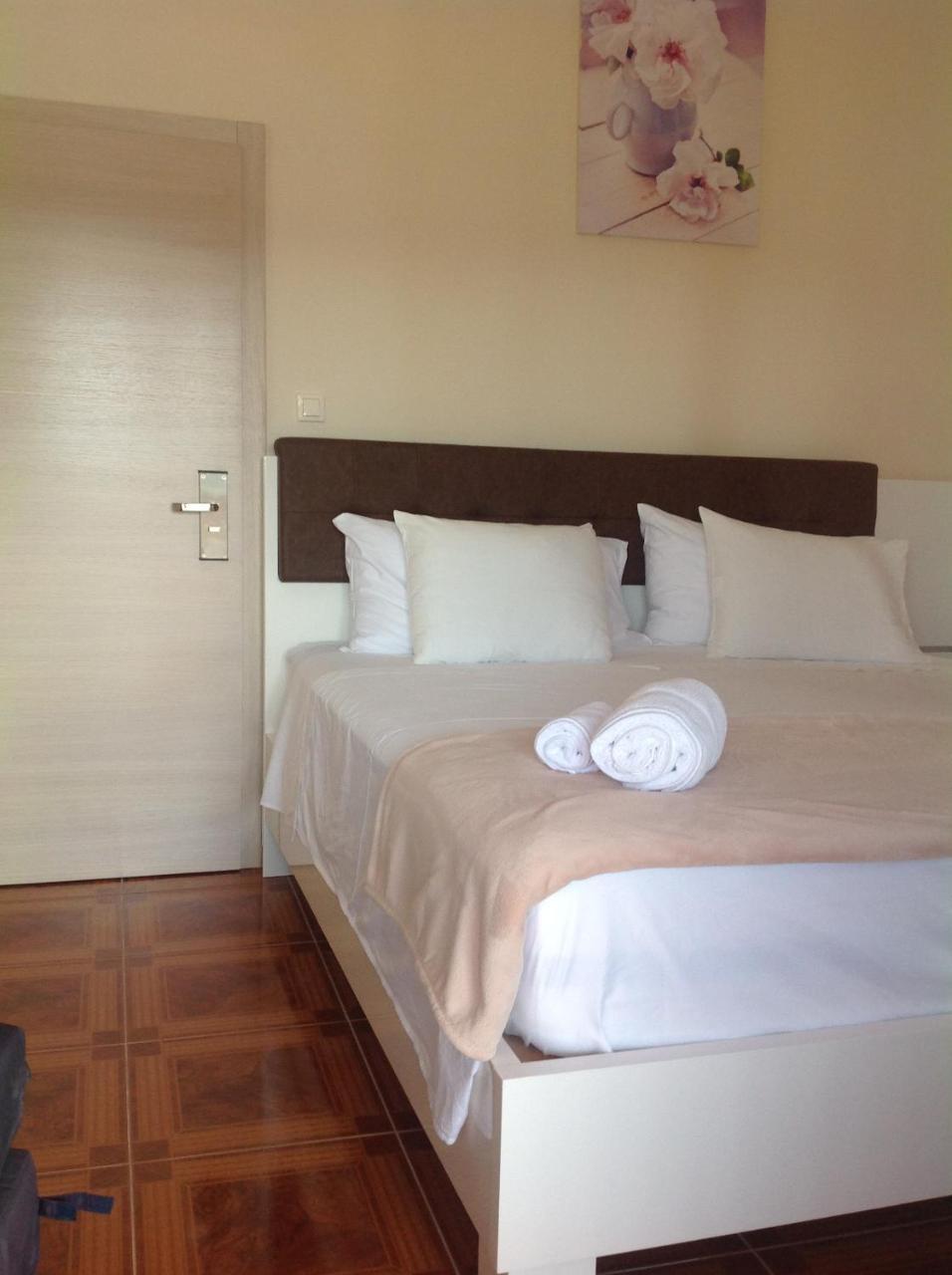 Hotel Livadic & Restaurant Ližnjan 外观 照片